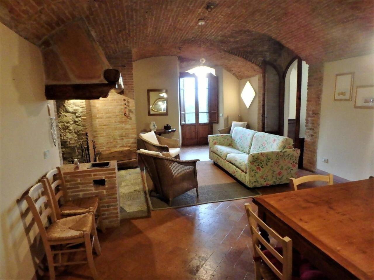 Villa San Simone ปิสโตยา ภายนอก รูปภาพ